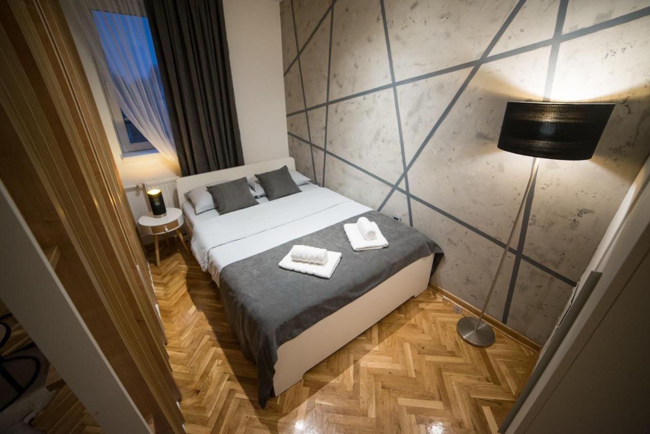 Royal Apartment Palánka Kültér fotó